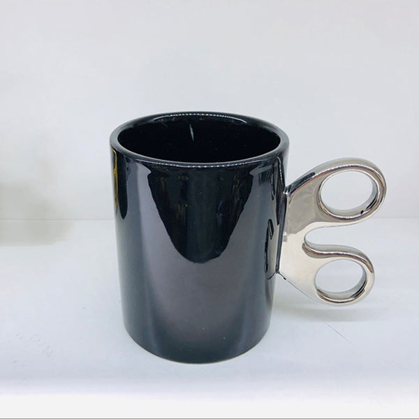 3D Gold/Silver Scissors Handle Cup